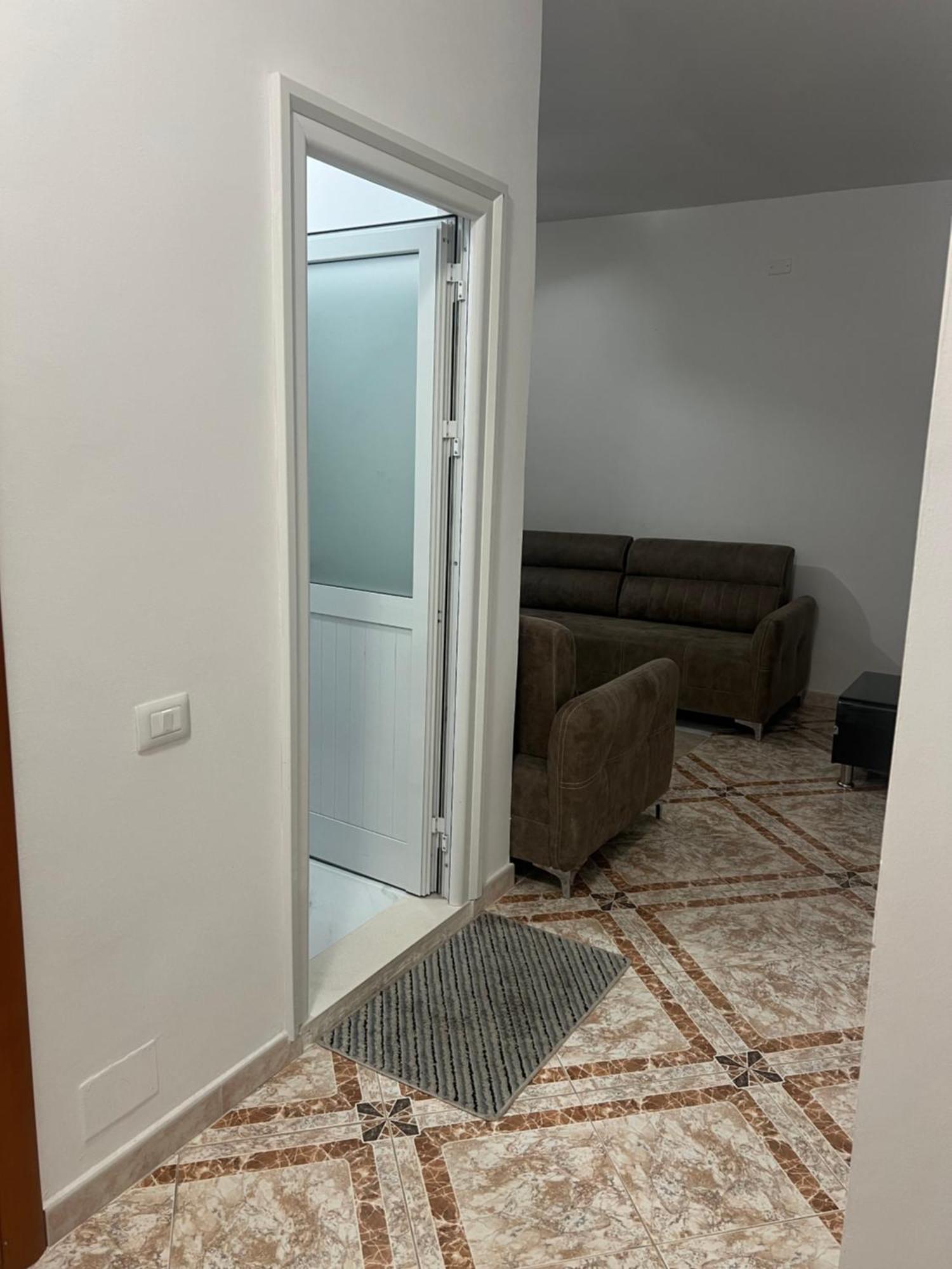 Appartamento Martin Ferraj Riviera Vlorë Esterno foto